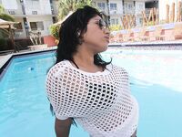 Big booty Latina Angelina Photoshoot | Naked Hustlers