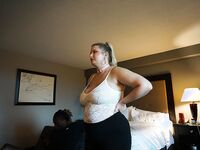 Pawg Amateur Mckenna with BBC | Porn Snaps