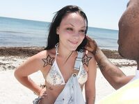 Big Booty Pawg Christina Lina on Beach | Porn Snaps