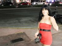 Paola Vega Sucks Big dick in South beach Alley | Porn Snaps