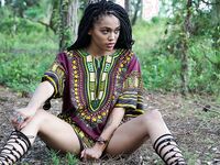 Ebony Model Julie Kay Dashiki Photoset | Porn Snaps