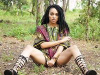 Ebony Model Julie Kay Dashiki Photoset | Porn Snaps