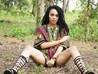 Ebony Model Julie Kay Dashiki Photoset | Porn Snaps