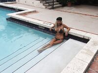 Amatuer Blonde Fucks stranger she meets at Pool in Miami | Porn Snaps