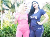 Big Dick Sucking Besties | Porn Snaps