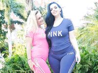 Big Dick Sucking Besties | Porn Snaps