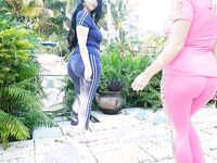 Big Dick Sucking Besties | Porn Snaps