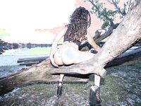 Jayla Foxx Bubble booty ebony park photoshoot | Porn Snaps