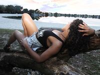 Jayla Foxx Bubble booty ebony park photoshoot | Porn Snaps