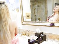 Sexy blonde Peitite BBC lover | Porn Snaps