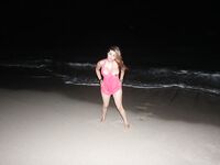 Sexy Ass CUBAN mILF Carmen Ross on the Beach | Porn Snaps