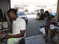 Maria's Unexpected Encounter: A Public Romance with a Charmer After Shopping