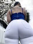 Phat Ass in White Jeans OMG! | Porn Snaps