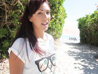 Sophia Steele’s South Beach Adventure: A Chance Meeting | Porn Snaps