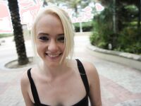 LoLa Summers South Beach Blowjob Photoset | Porn Snaps