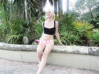 LoLa Summers South Beach Blowjob Photoset | Porn Snaps