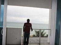 Scorpio’s South Beach Encounter with Carmen Ross | Porn Snaps