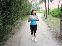 Scorpio’s South Beach Encounter with Carmen Ross | Porn Snaps