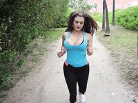 Scorpio’s South Beach Encounter with Carmen Ross | Porn Snaps