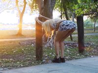 Sexy BlONDE EbONY Jayla Foxx Stretching and Showing Her ass | Porn Snaps