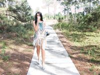 Round Perfect Ass Park Photoset | Porn Snaps