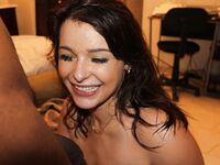 Betty Cage aka Cali Haze Photoset | Porn Snaps