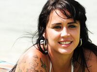 Sexy Roxanne Perry Fucking in tattoo parlor | Porn Snaps