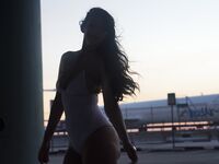 Ryan Smiles Airport | Porn Snaps