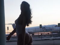 Ryan Smiles Airport | Porn Snaps