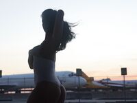 Ryan Smiles Airport | Porn Snaps