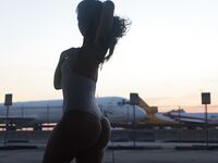 Ryan Smiles Airport | Porn Snaps