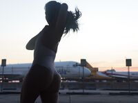 Ryan Smiles Airport | Porn Snaps