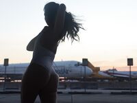 Ryan Smiles Airport | Porn Snaps