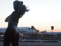 Ryan Smiles Airport | Porn Snaps