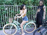 Latina Teen Serena Santos Blowjob | Naked Hustlers