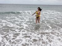 Pawg Gets wet at Beach | Porn Snaps