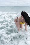 Pawg Gets wet at Beach | Porn Snaps