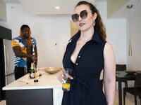 Real HouseMilf Violette Blakk Hardcore photoset | Porn Snaps