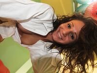 Amatuer pierced Pussy Brunette CUMs everywhere | Porn Snaps